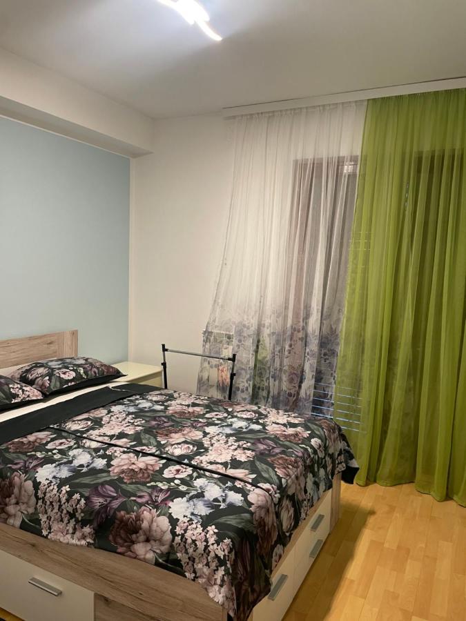 App Ena Lägenhet Umag Exteriör bild