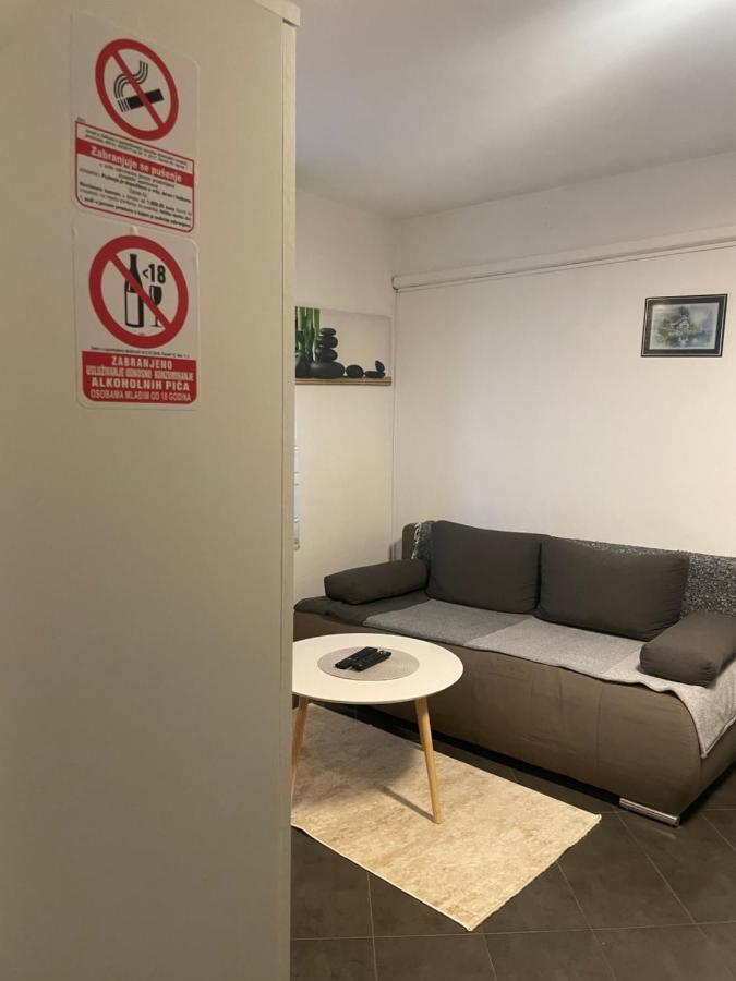 App Ena Lägenhet Umag Exteriör bild